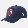 Bologna FC 1909 2025/26 Offizielle Baseballkappe für Erwachsene Bologna FC 1909 2025/26 Offizielle Baseballkappe für Erwachsene