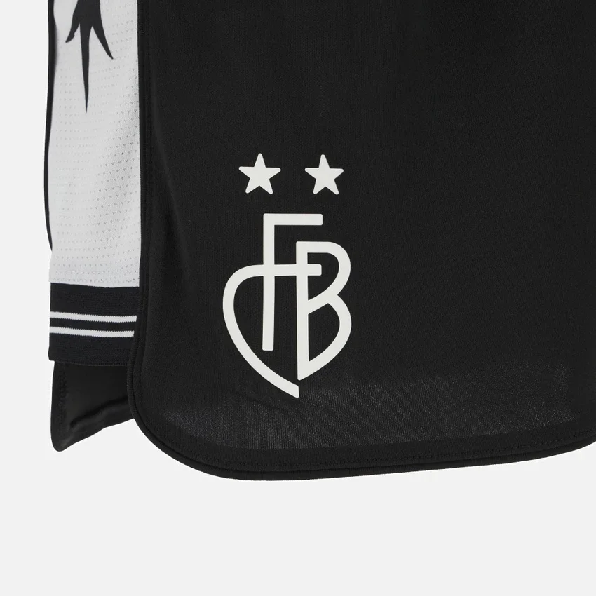 FC Basel 2025/26 Drittspielshorts für Erwachsene FC Basel 2025/26 Drittspielshorts für Erwachsene
