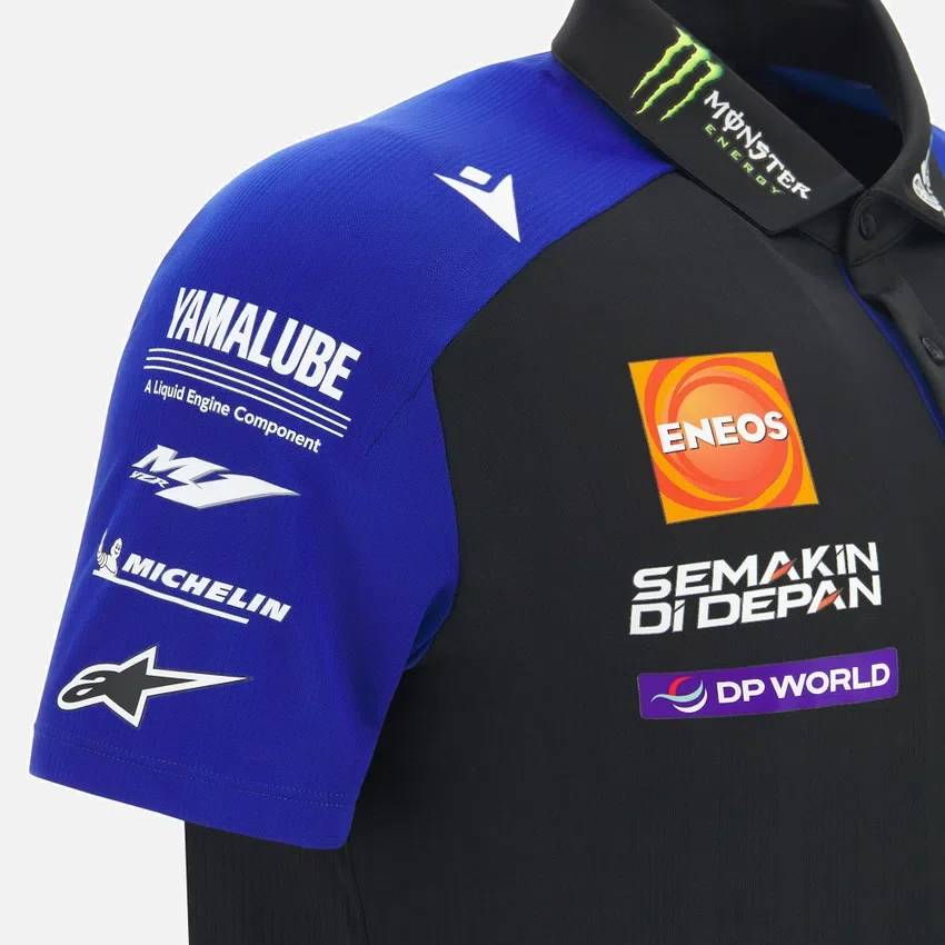 Monster Energy Yamaha MotoGP 2026 Team Replica Poloshirt – kleinere Grössen Monster Energy Yamaha MotoGP 2026 Team Replica Poloshirt – kleinere Grössen