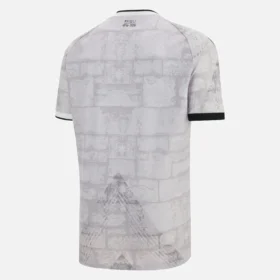 Udinese Calcio 2025/26 Heim-Trikot zum Gedenken an den 50. Jahrestag des Erdbebens