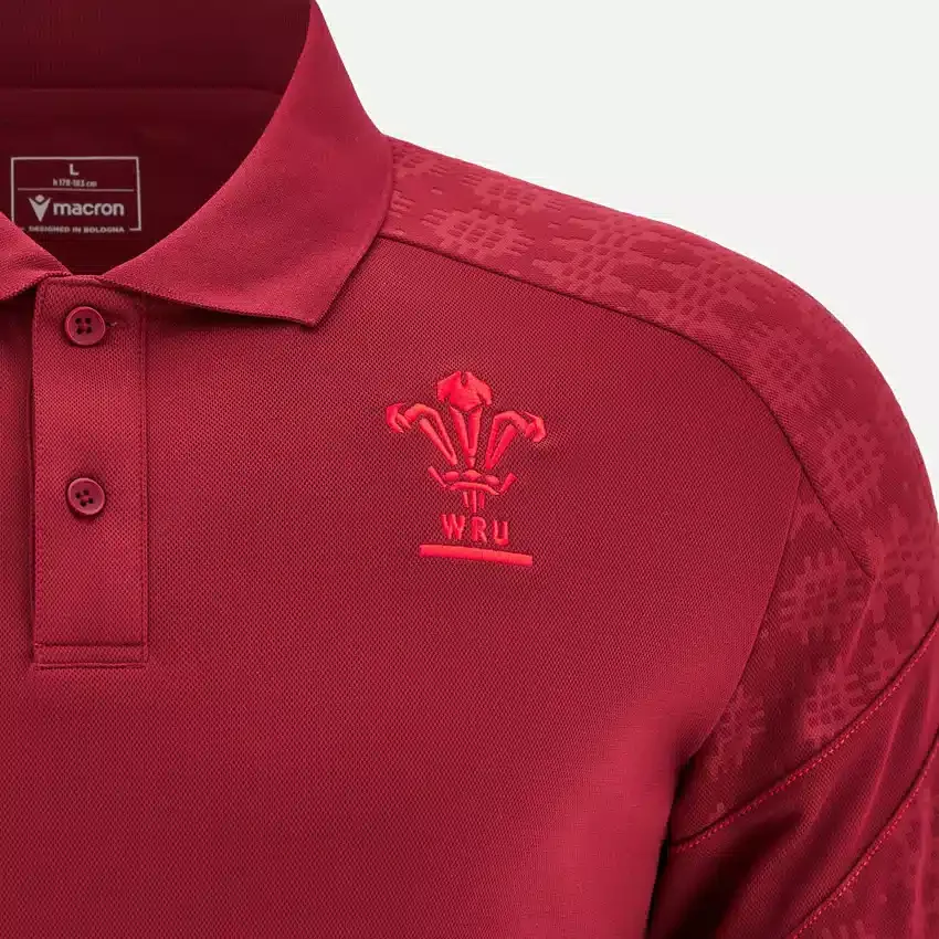 Welsh Rugby 2025/26 Deep Red Travel Poloshirt Welsh Rugby 2025/26 Deep Red Travel Poloshirt